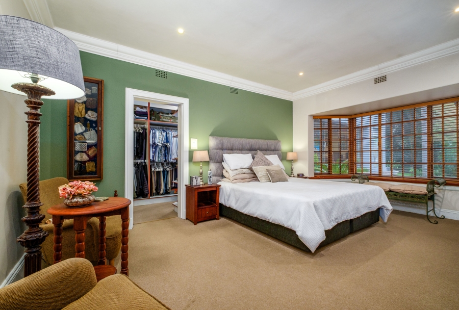 5 Bedroom Property for Sale in Fairland Gauteng