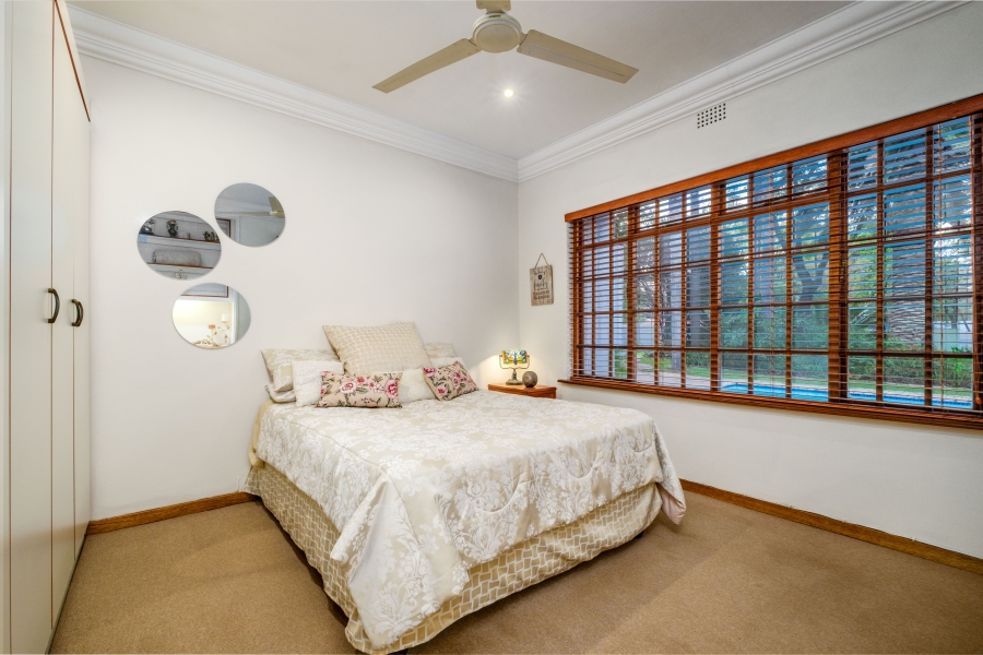 5 Bedroom Property for Sale in Fairland Gauteng