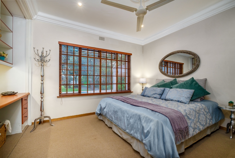 5 Bedroom Property for Sale in Fairland Gauteng