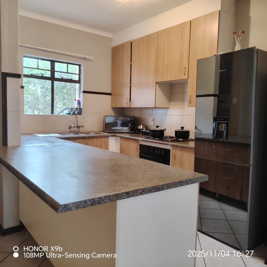 2 Bedroom Property for Sale in Noordwyk Gauteng