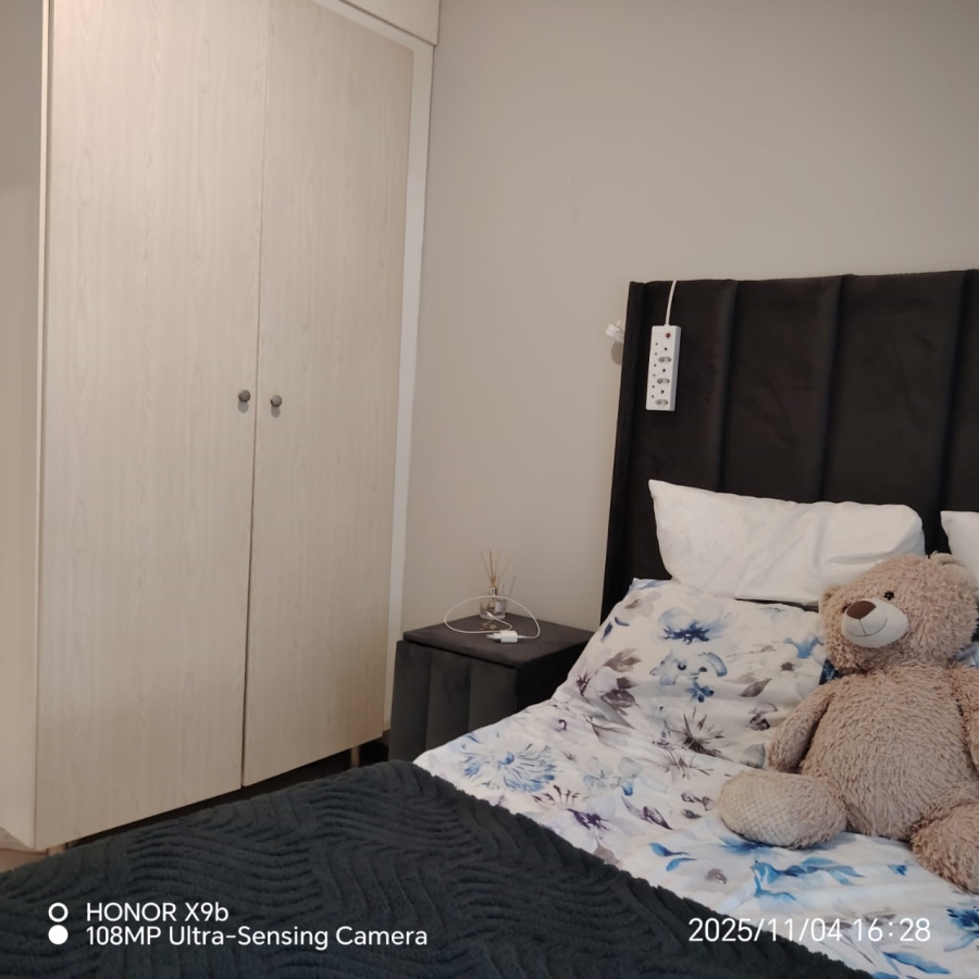 2 Bedroom Property for Sale in Noordwyk Gauteng