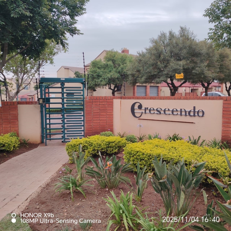 2 Bedroom Property for Sale in Noordwyk Gauteng