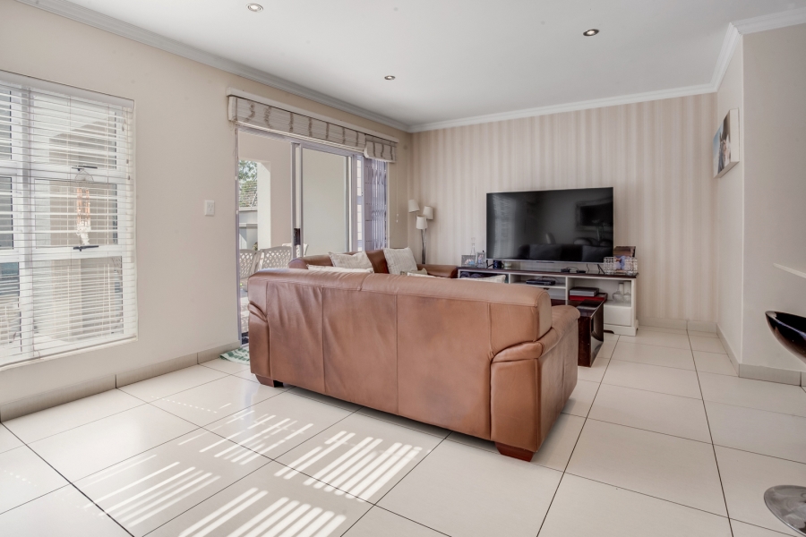 3 Bedroom Property for Sale in Bryanston Gauteng