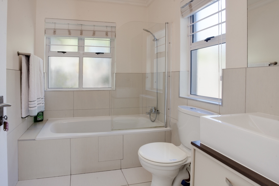 3 Bedroom Property for Sale in Bryanston Gauteng