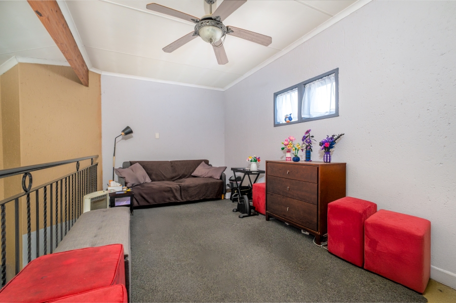 2 Bedroom Property for Sale in Bromhof Gauteng