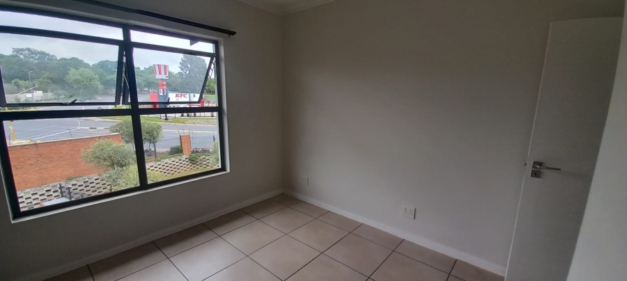 To Let 1 Bedroom Property for Rent in Olivedale Gauteng