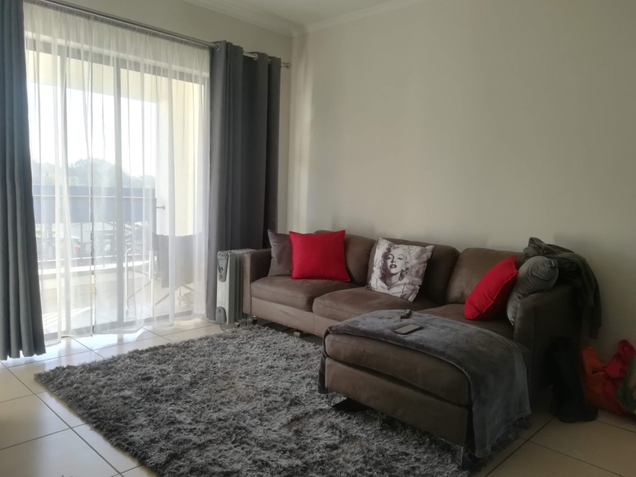 To Let 1 Bedroom Property for Rent in Olivedale Gauteng