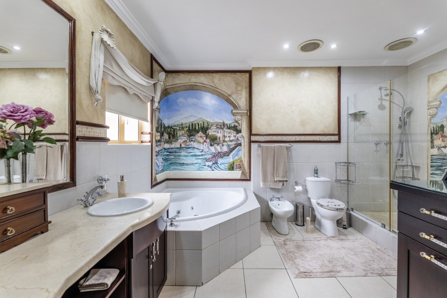 4 Bedroom Property for Sale in Bryanston Gauteng