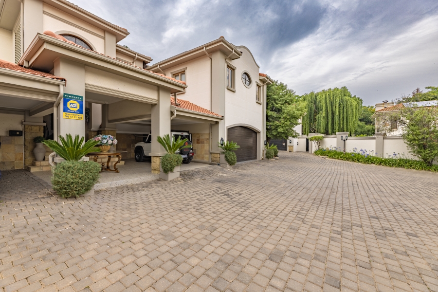 4 Bedroom Property for Sale in Bryanston Gauteng