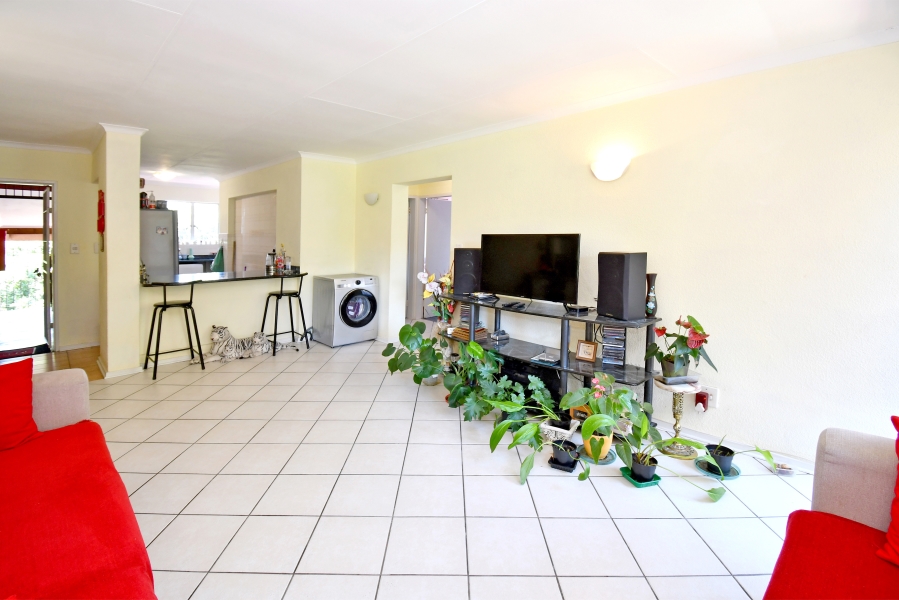 2 Bedroom Property for Sale in Northcliff Gauteng