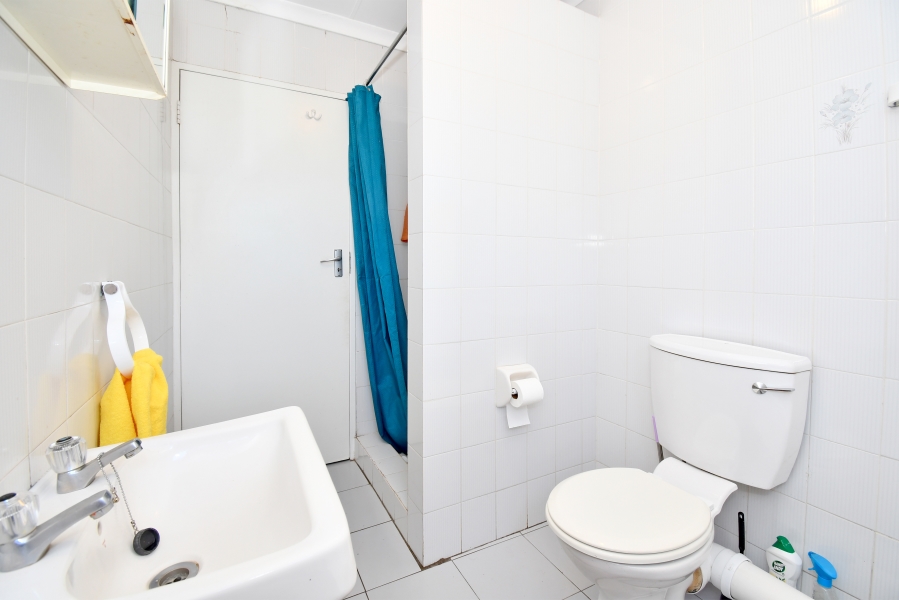 2 Bedroom Property for Sale in Northcliff Gauteng