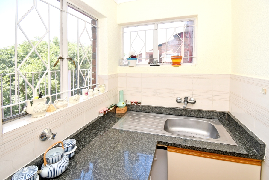 2 Bedroom Property for Sale in Northcliff Gauteng