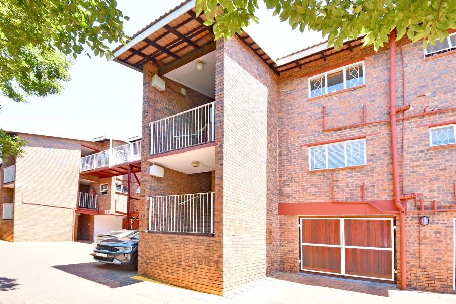 2 Bedroom Property for Sale in Northcliff Gauteng