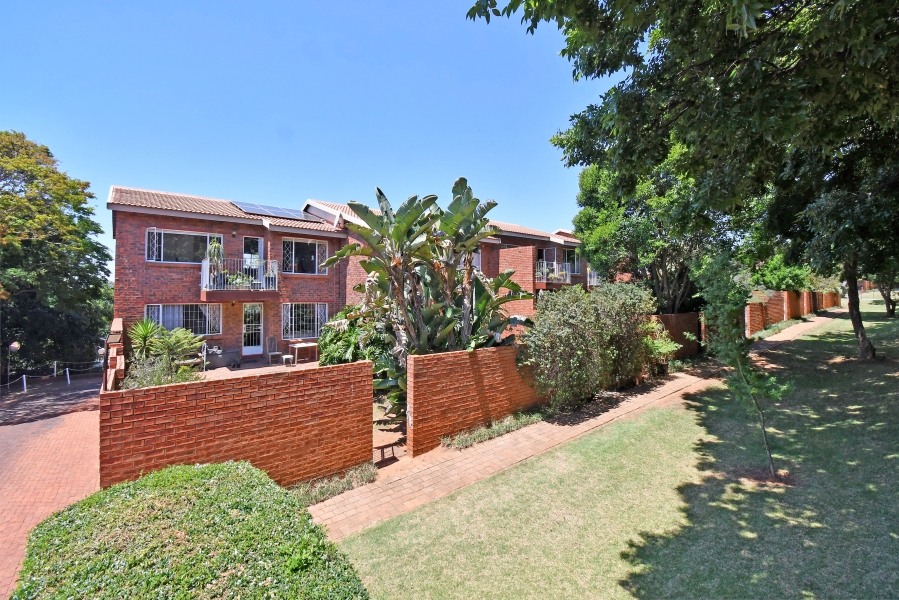 2 Bedroom Property for Sale in Northcliff Gauteng