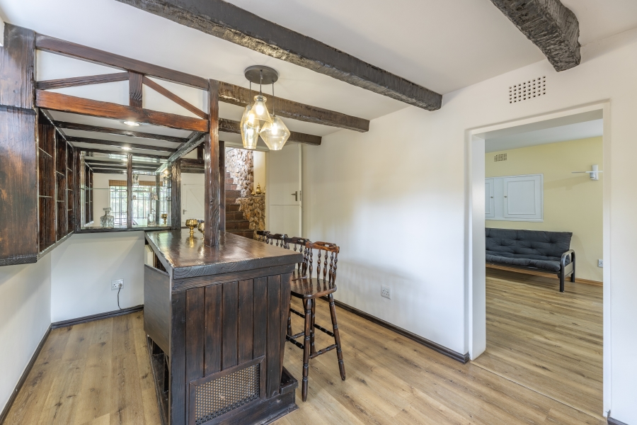 5 Bedroom Property for Sale in Bryanston Gauteng