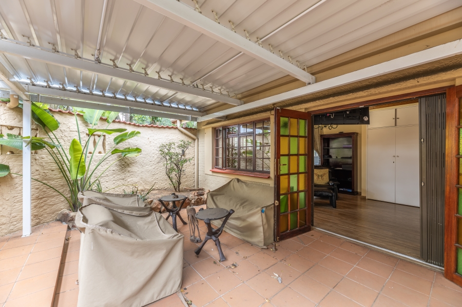 5 Bedroom Property for Sale in Bryanston Gauteng