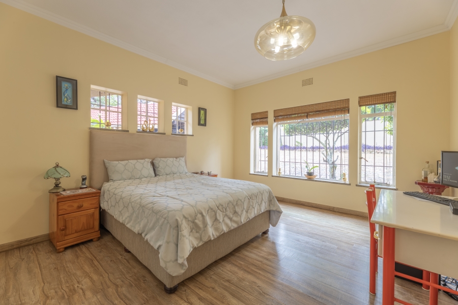 5 Bedroom Property for Sale in Bryanston Gauteng