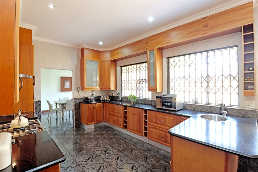 4 Bedroom Property for Sale in Northcliff Gauteng