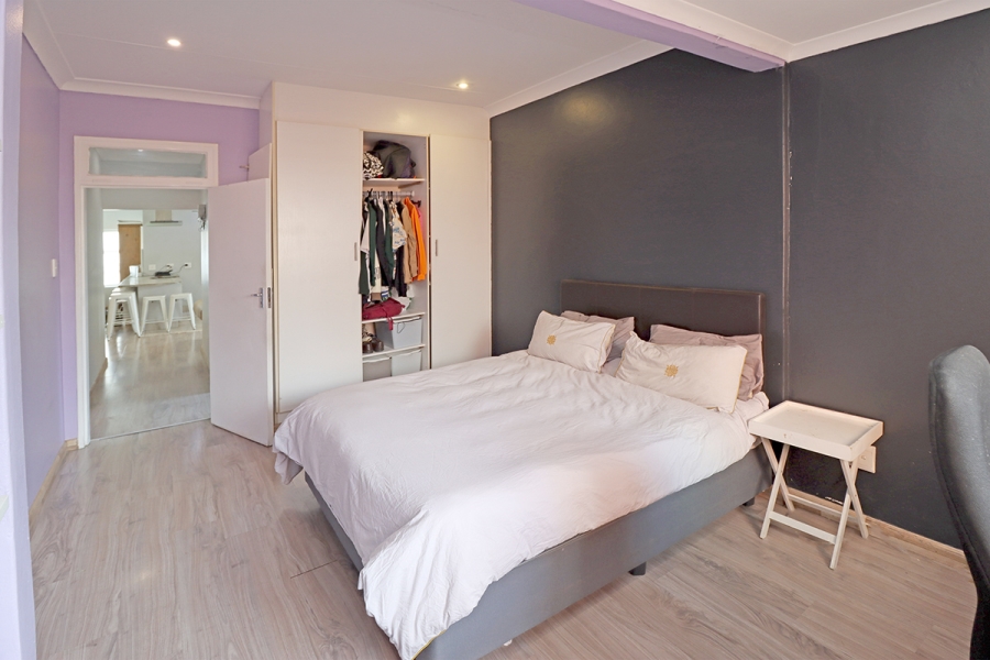 3 Bedroom Property for Sale in Lakeside Gauteng