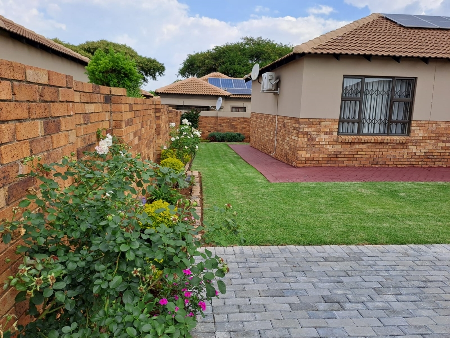 3 Bedroom Property for Sale in Kyalami Hills Gauteng