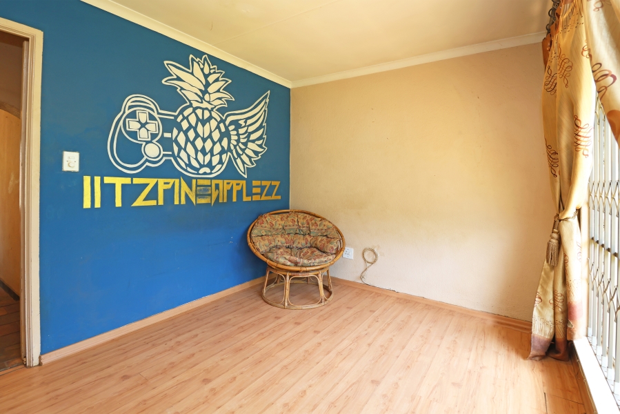 3 Bedroom Property for Sale in Allens Nek Gauteng