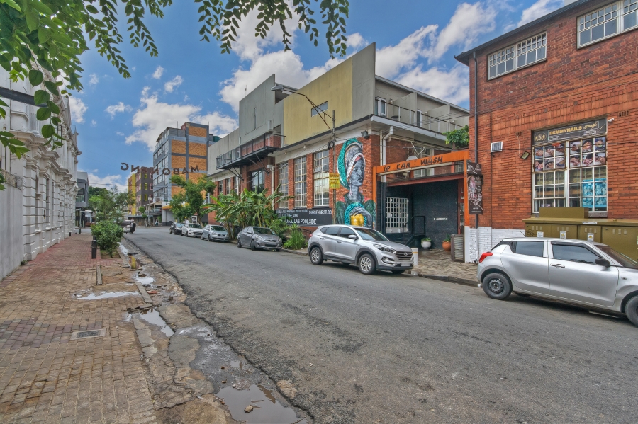 1 Bedroom Property for Sale in Maboneng Gauteng