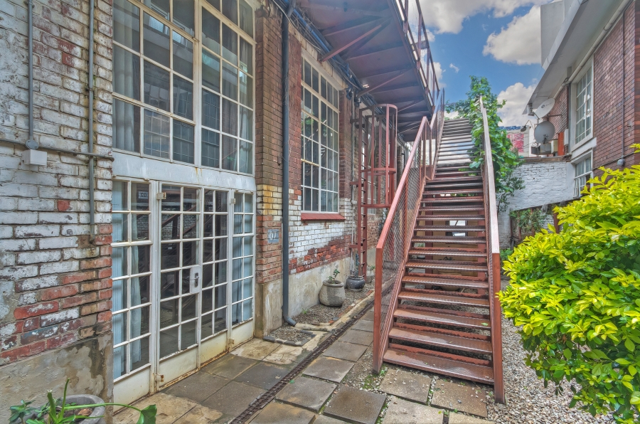 1 Bedroom Property for Sale in Maboneng Gauteng
