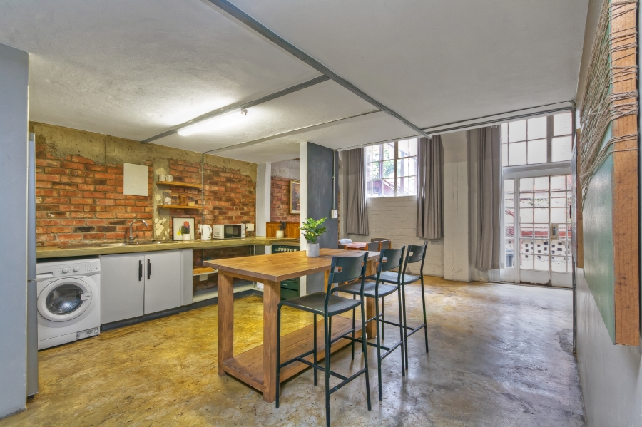 1 Bedroom Property for Sale in Maboneng Gauteng