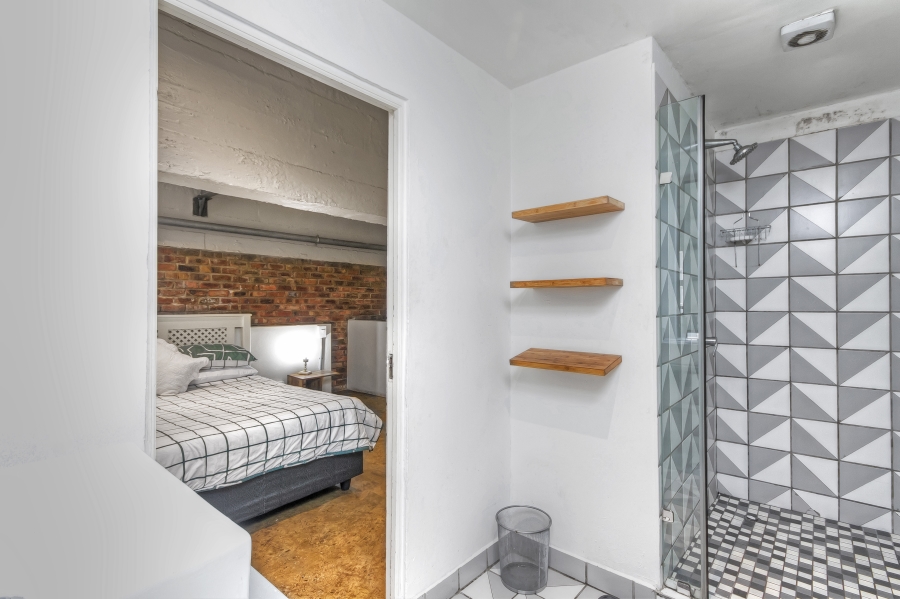 1 Bedroom Property for Sale in Maboneng Gauteng