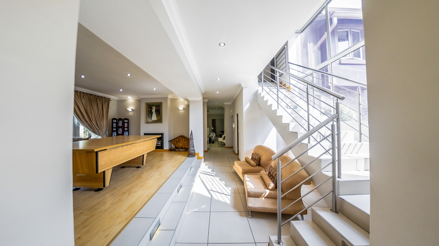 4 Bedroom Property for Sale in Midstream Estate Gauteng