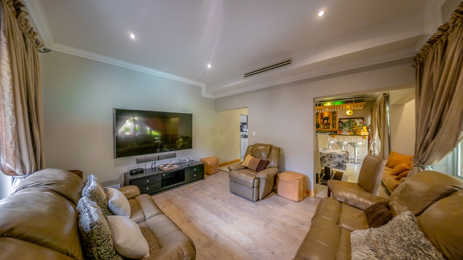 4 Bedroom Property for Sale in Midstream Estate Gauteng