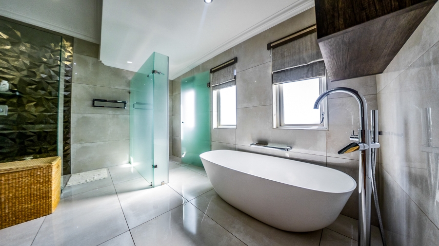 4 Bedroom Property for Sale in Midstream Estate Gauteng