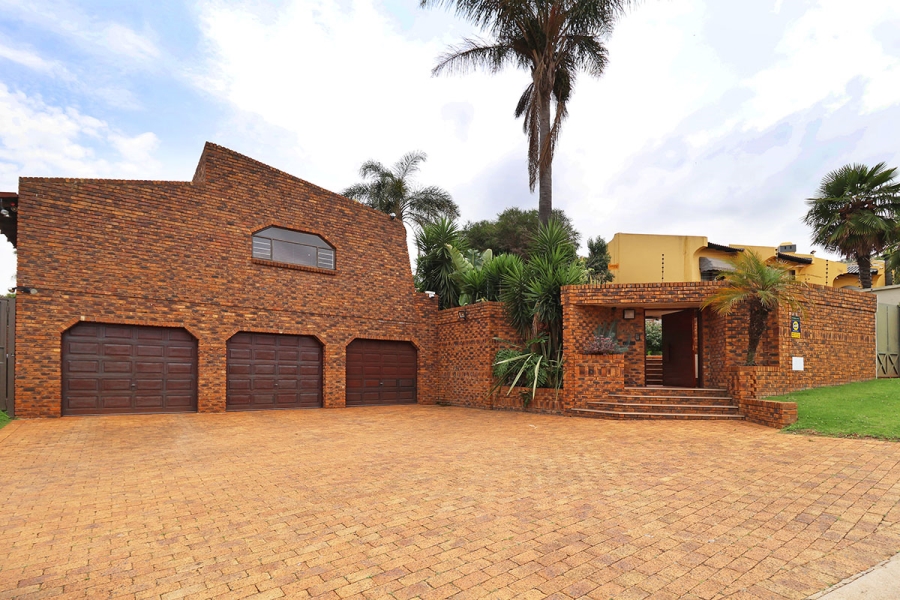 3 Bedroom Property for Sale in Bruma Gauteng
