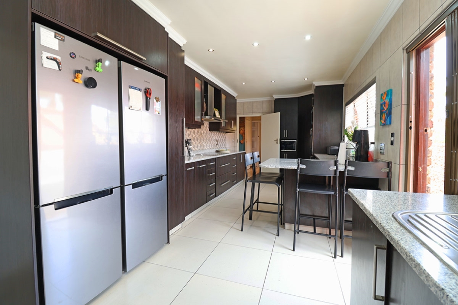 3 Bedroom Property for Sale in Bruma Gauteng