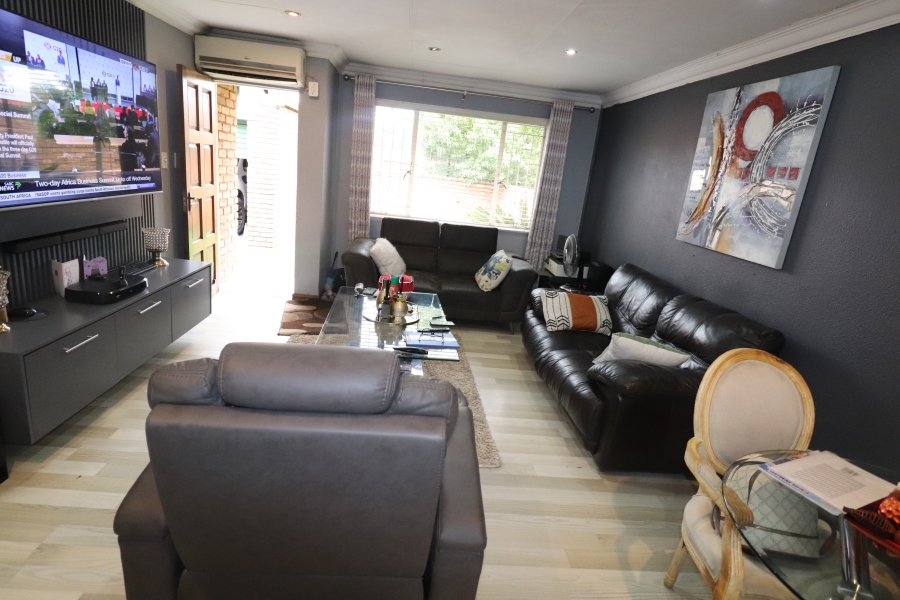 To Let 3 Bedroom Property for Rent in Terenure Gauteng