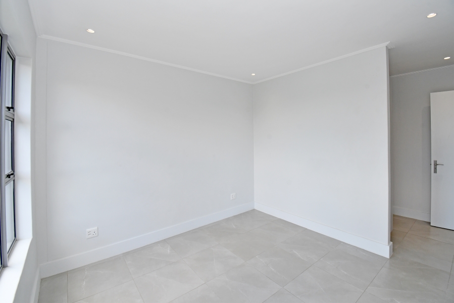 To Let 4 Bedroom Property for Rent in Parkwood Gauteng