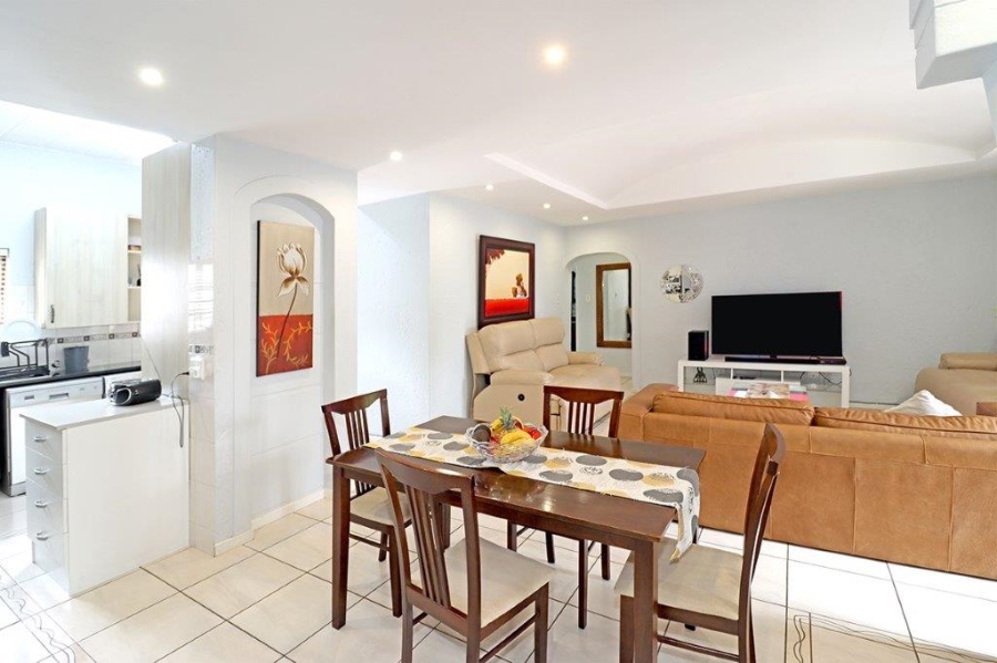 3 Bedroom Property for Sale in Dowerglen Ext 4 Gauteng