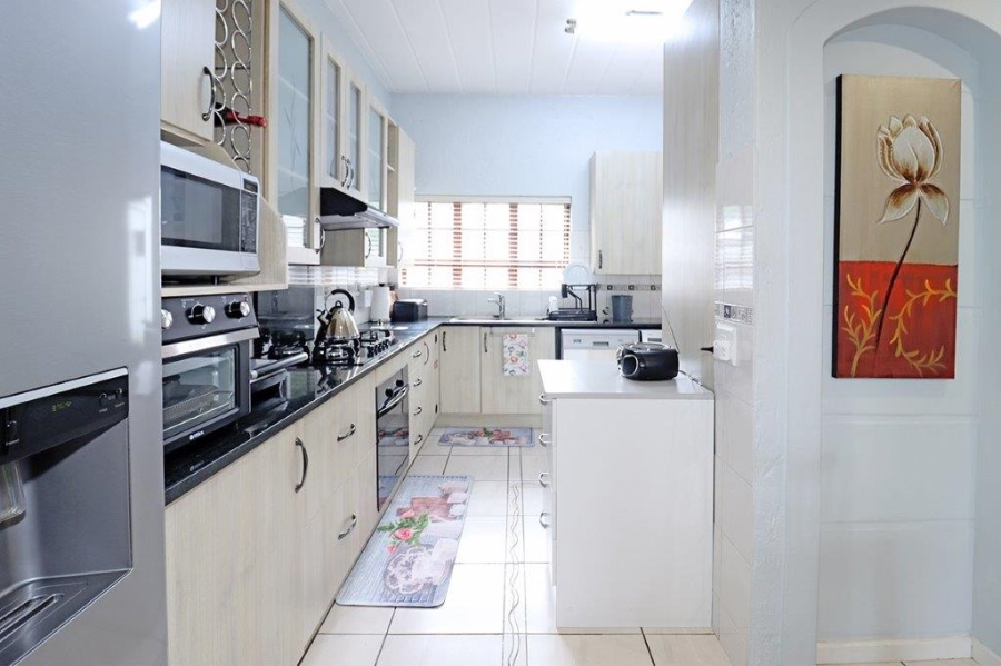 3 Bedroom Property for Sale in Dowerglen Ext 4 Gauteng