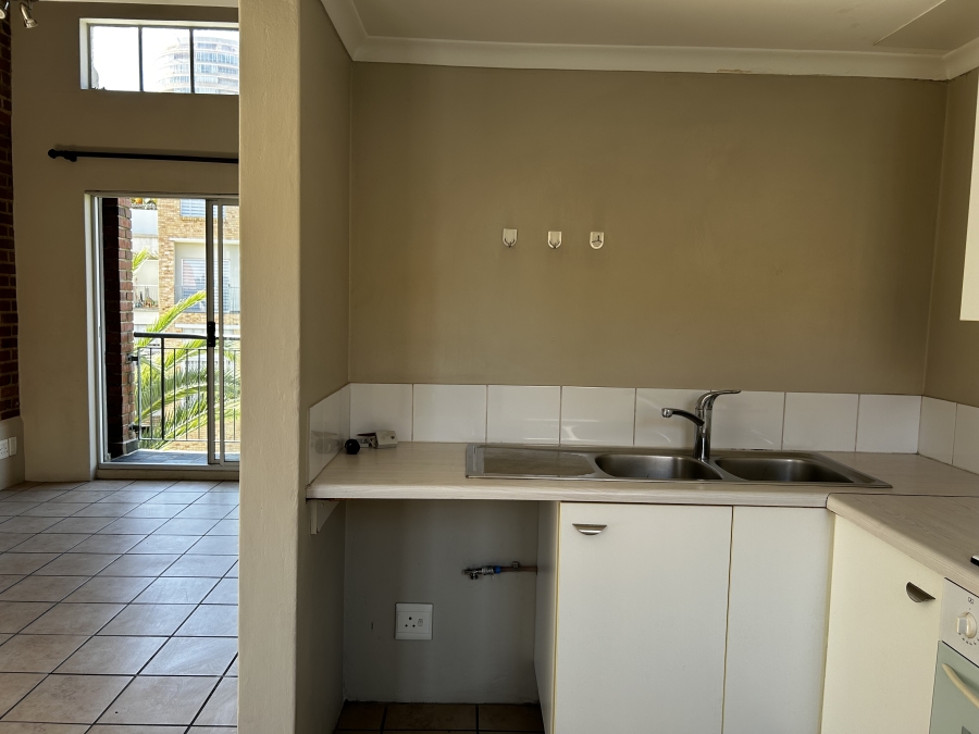 To Let 1 Bedroom Property for Rent in Houghton Estate Gauteng