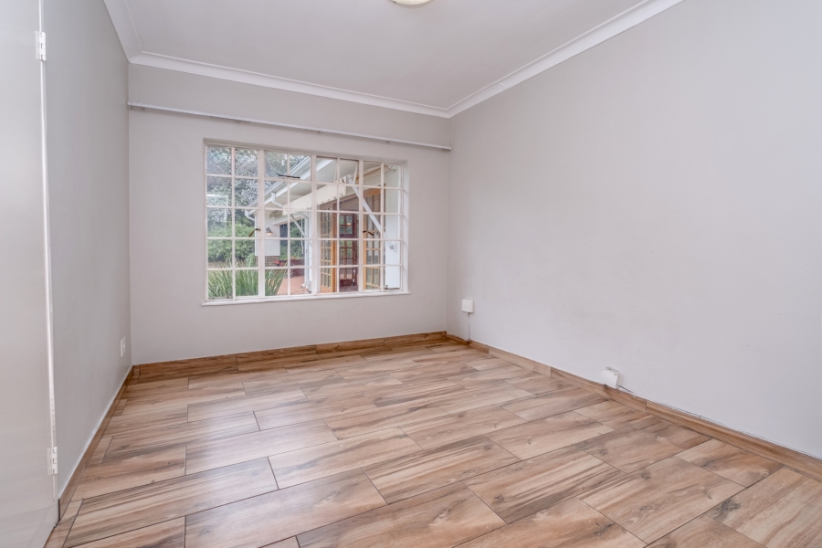 4 Bedroom Property for Sale in Sunninghill Gauteng