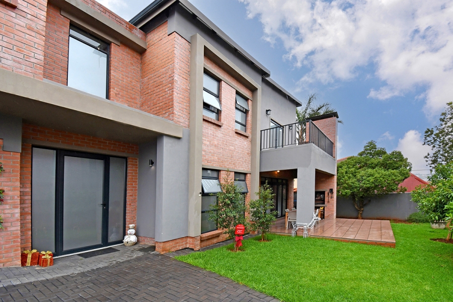 3 Bedroom Property for Sale in Fairland Gauteng
