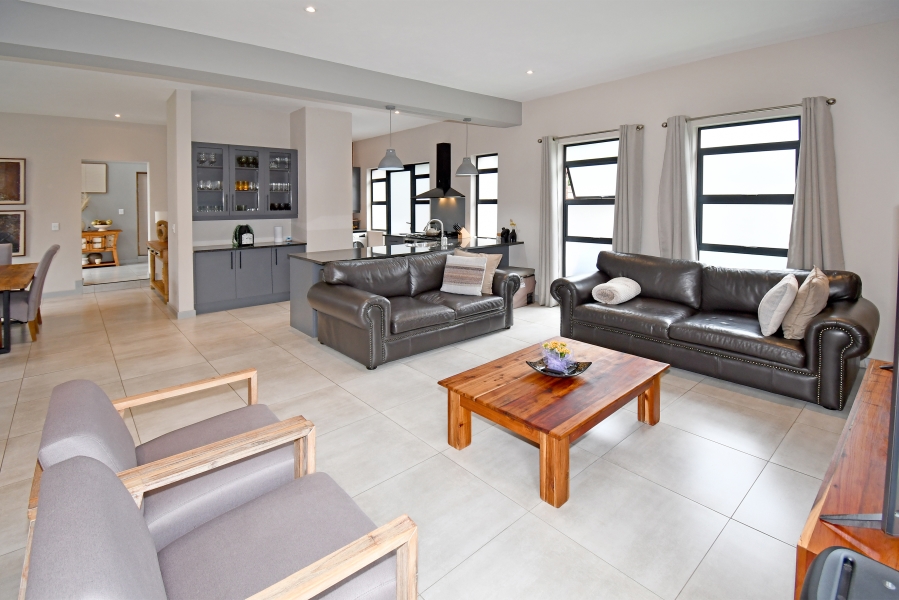 3 Bedroom Property for Sale in Fairland Gauteng