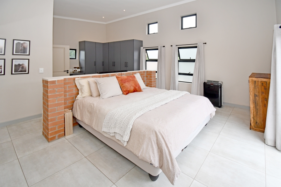 3 Bedroom Property for Sale in Fairland Gauteng