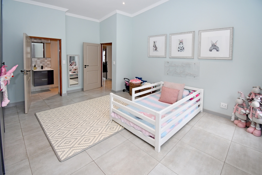 3 Bedroom Property for Sale in Fairland Gauteng