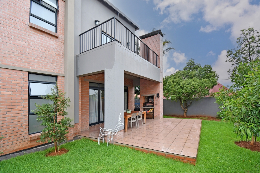 3 Bedroom Property for Sale in Fairland Gauteng