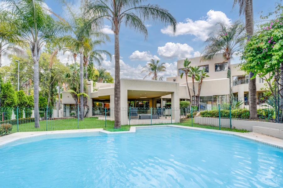 5 Bedroom Property for Sale in Morningside Gauteng