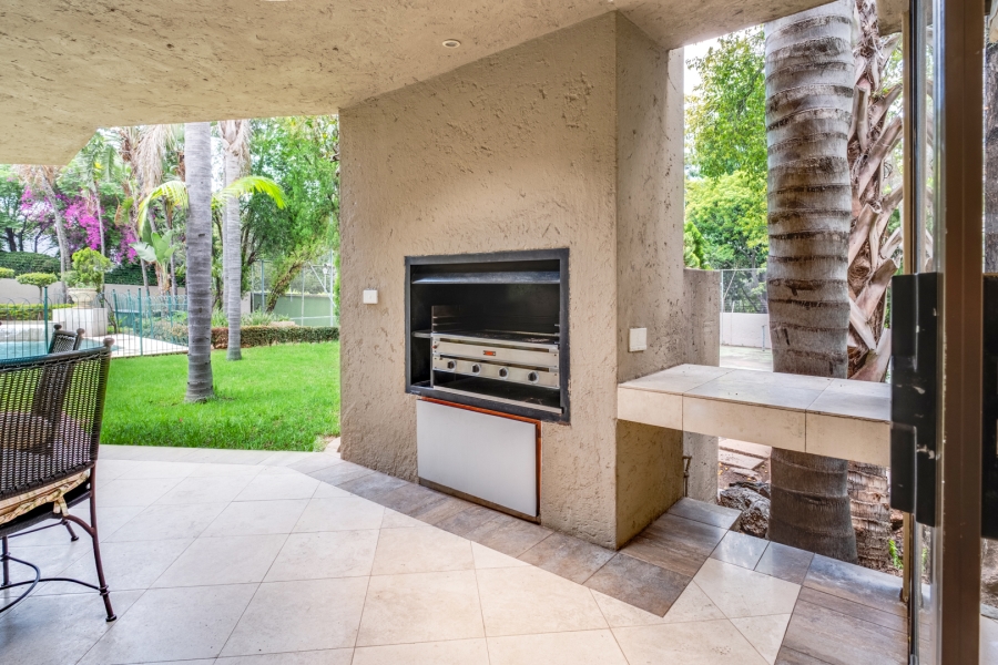 5 Bedroom Property for Sale in Morningside Gauteng