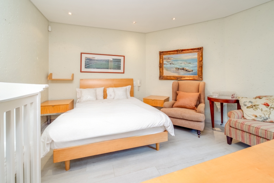 5 Bedroom Property for Sale in Morningside Gauteng