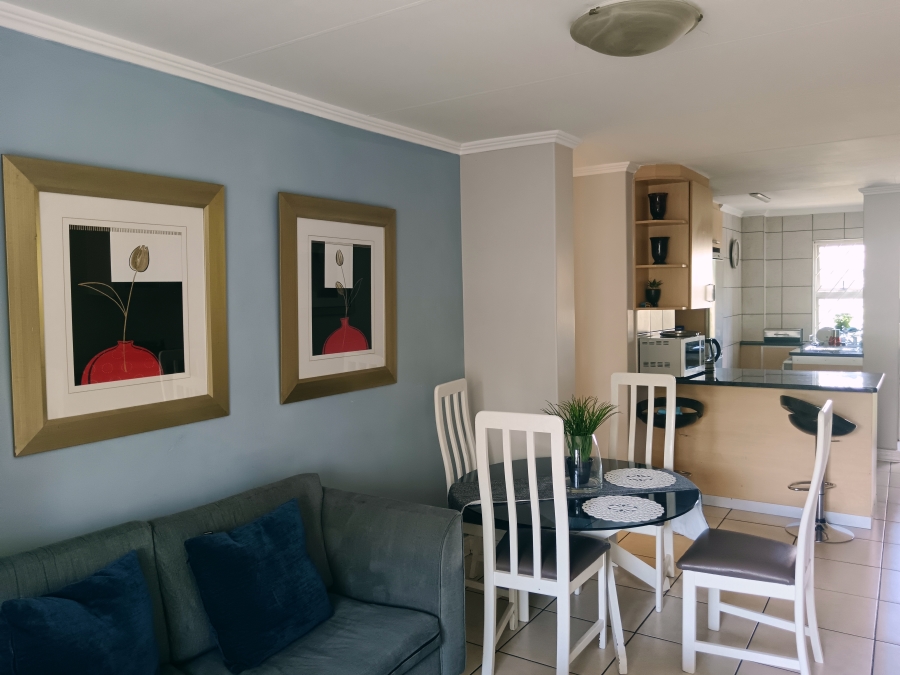 To Let 2 Bedroom Property for Rent in Sandown Gauteng