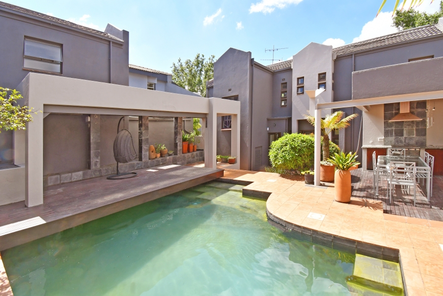 4 Bedroom Property for Sale in Norwood Gauteng